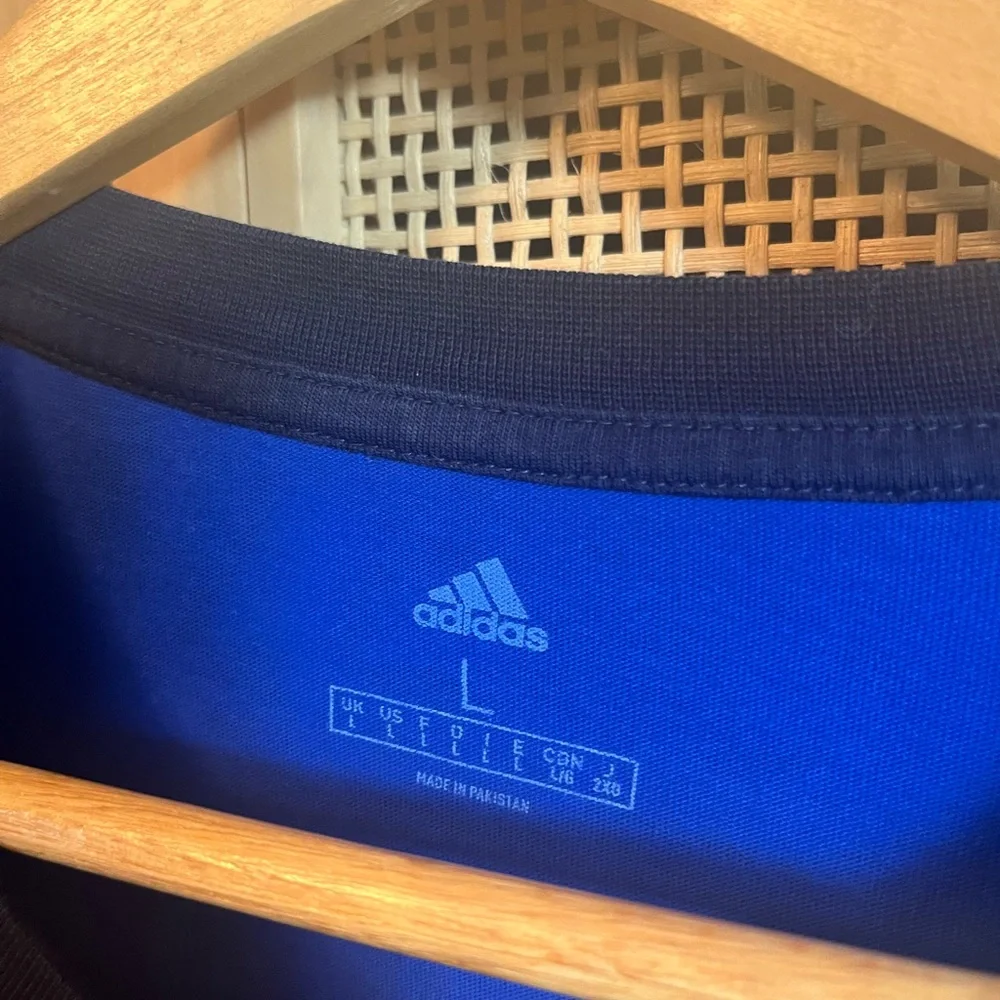 Adidas Men’s L T-Shirt